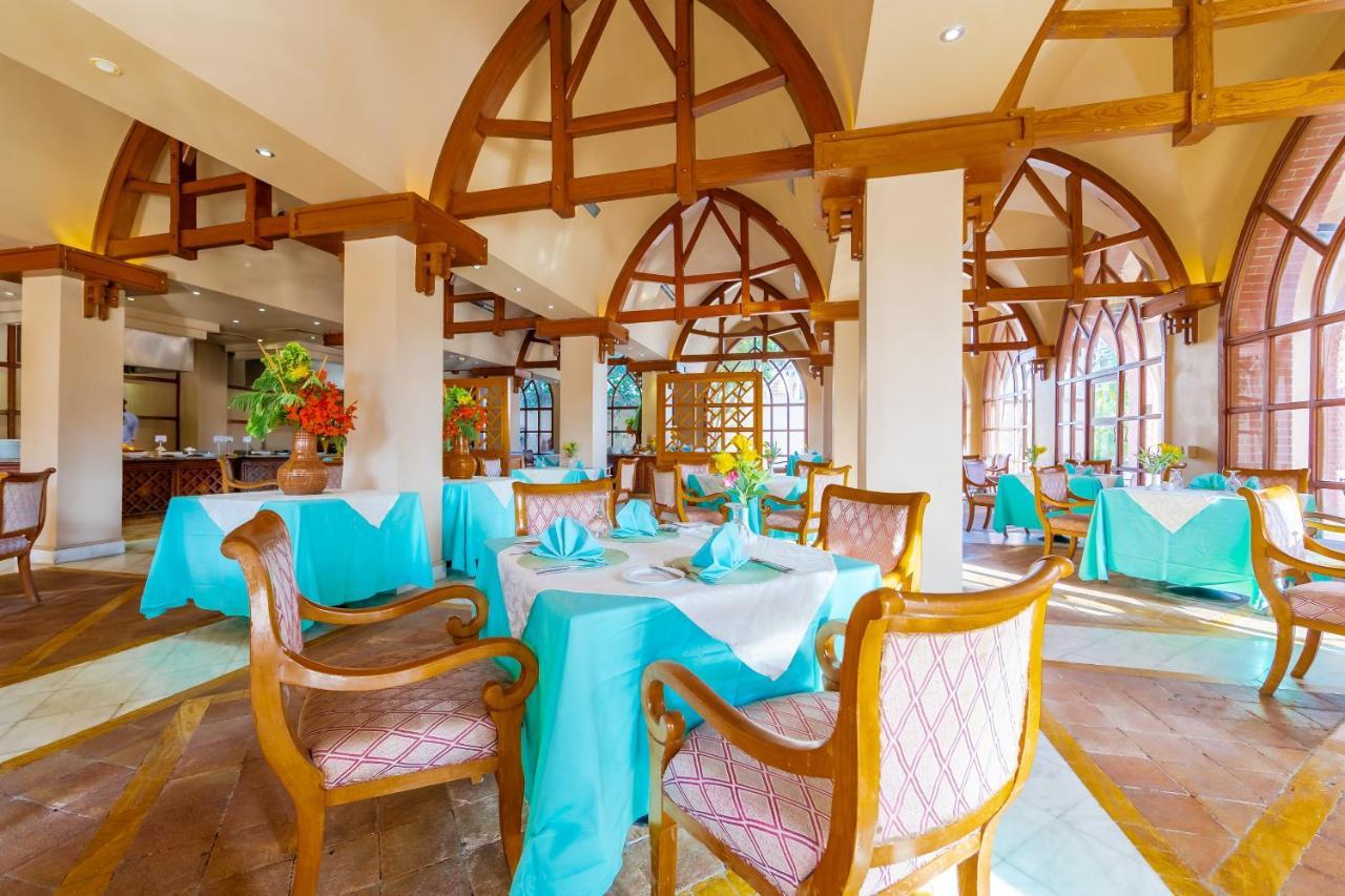Makadi Palace - Couples And Families Only Hurghada Buitenkant foto